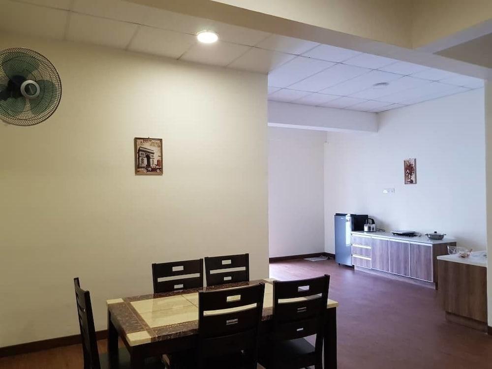 Hotel Double Stars קמרון היילנדס מראה חיצוני תמונה