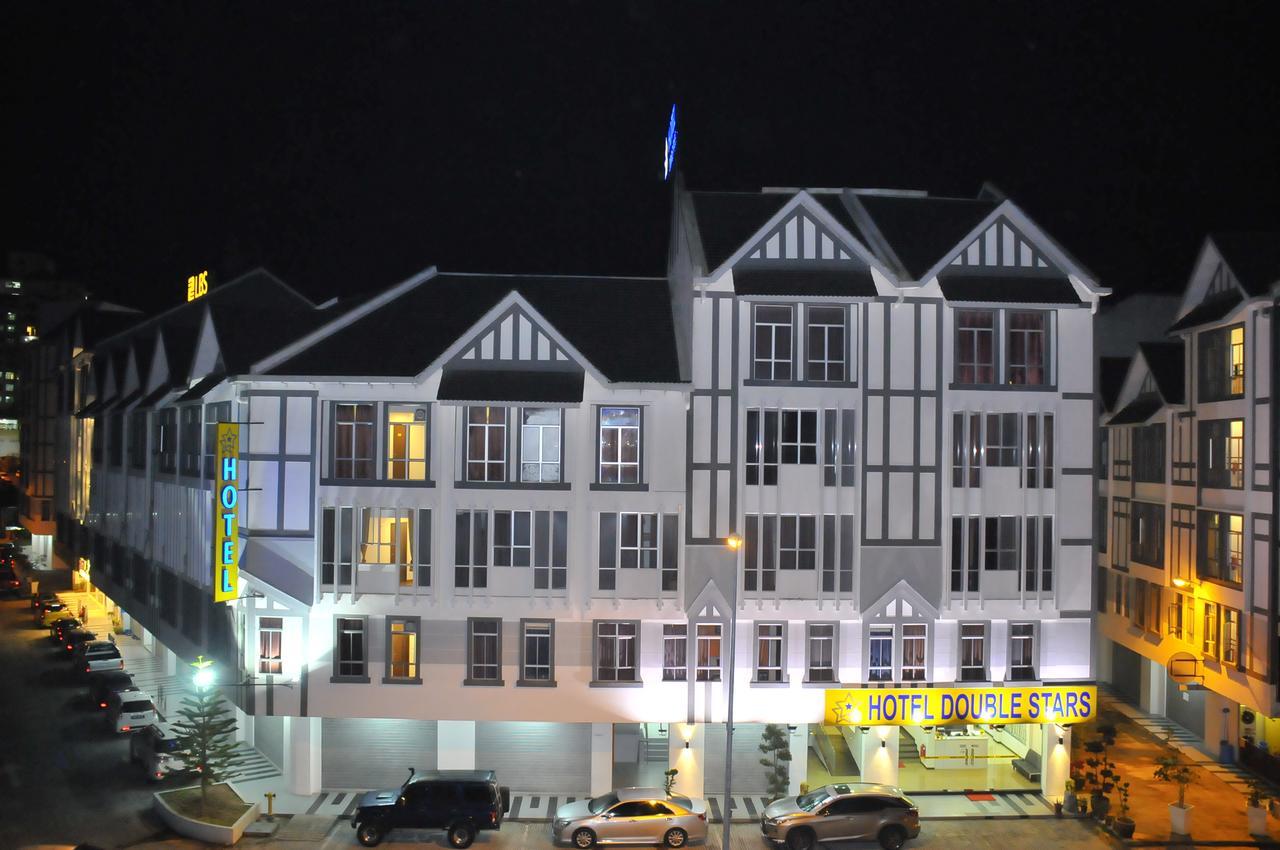Hotel Double Stars קמרון היילנדס מראה חיצוני תמונה