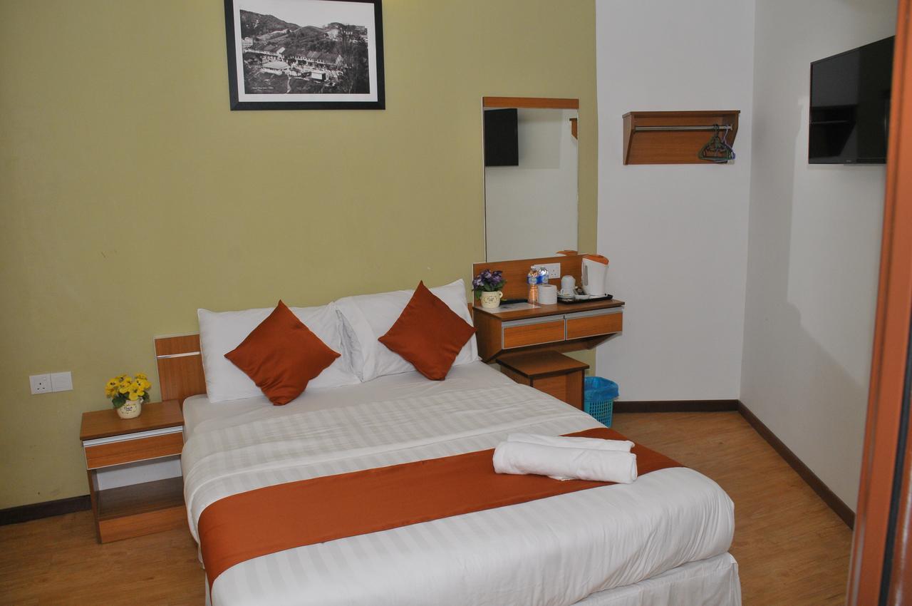 Hotel Double Stars קמרון היילנדס מראה חיצוני תמונה
